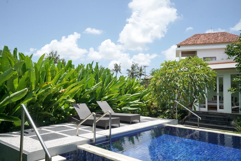 vinyl lantai di bali