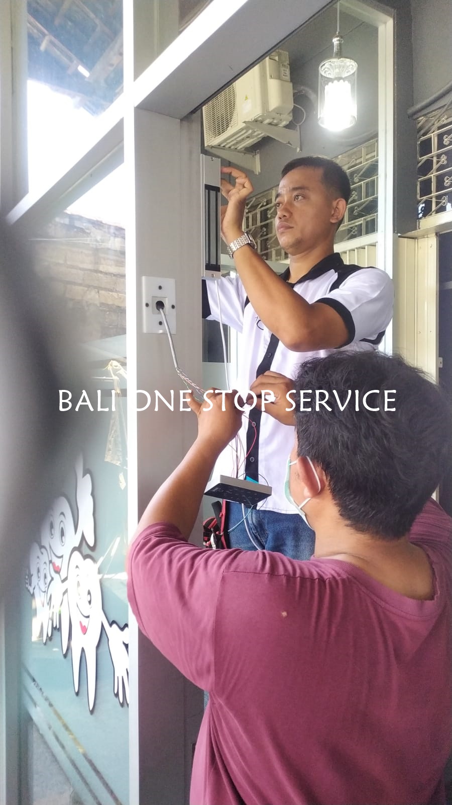 Coving Lantai Karet di Bali